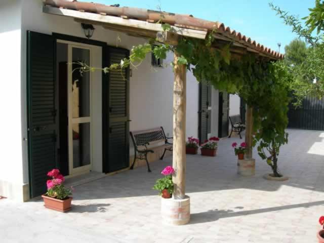 Villa Verdemare Naxos Giardini Naxos Exterior photo
